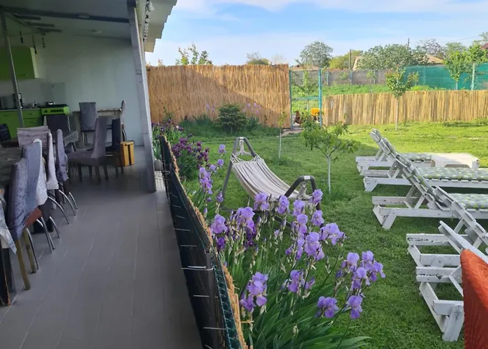 Konukevi Atena De Vadu