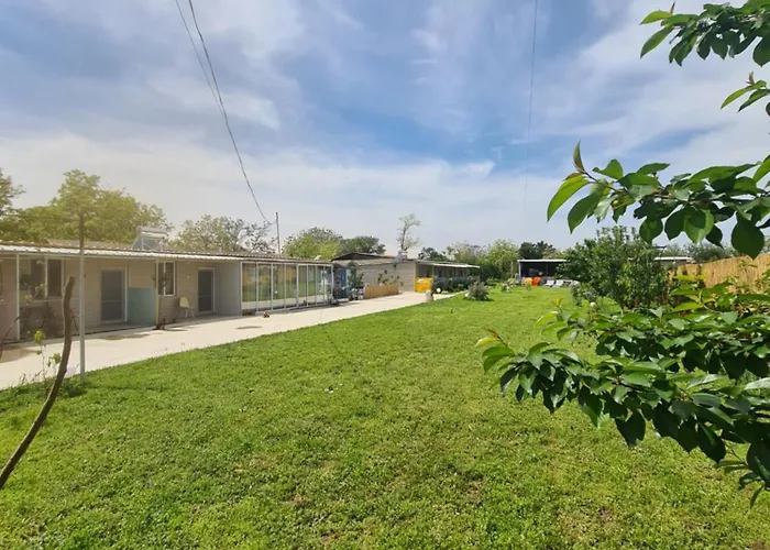 Atena De Πανσιόν 4*